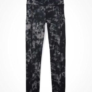 American Eagle Everyday Pocket Leggings (NWOT)